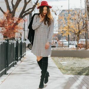 EUC Velvet by Graham & Spencer Zoey Lace Up Dress S Black Off White Shirtdress